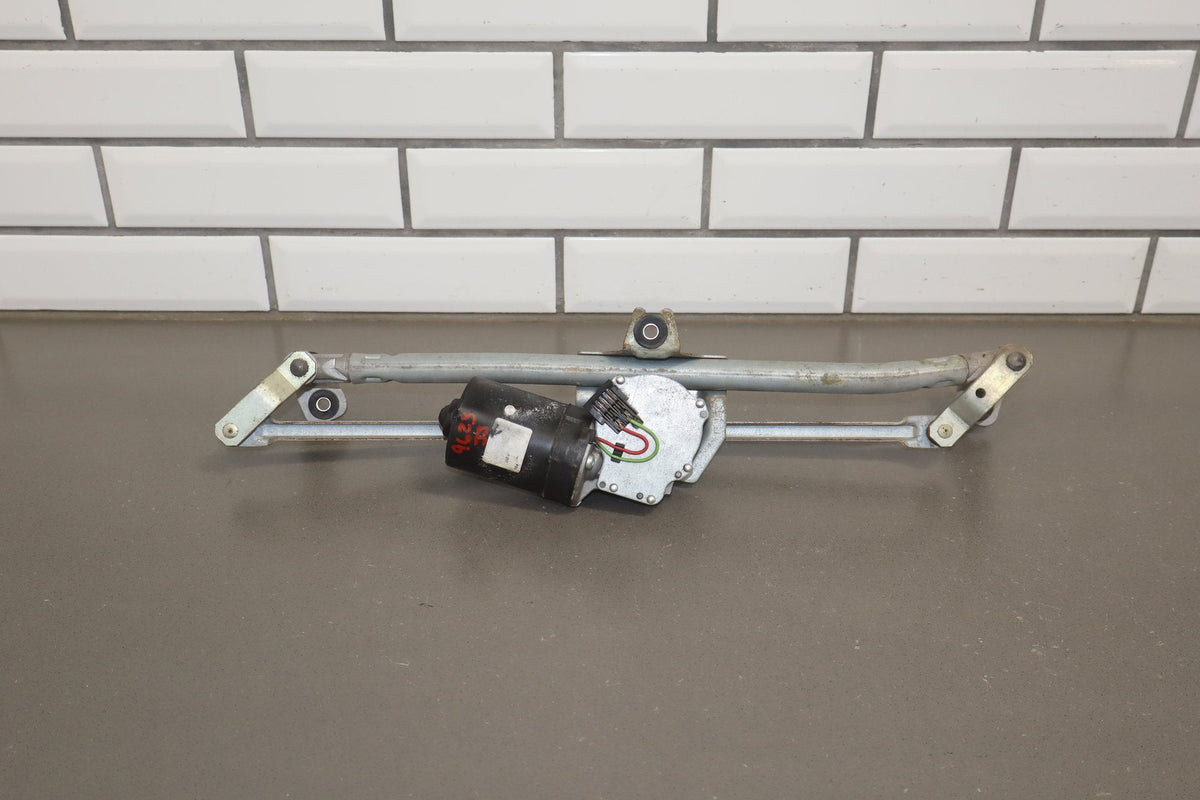 2003-2010 Volkswagen Beetle Front Wiper Motor OEM