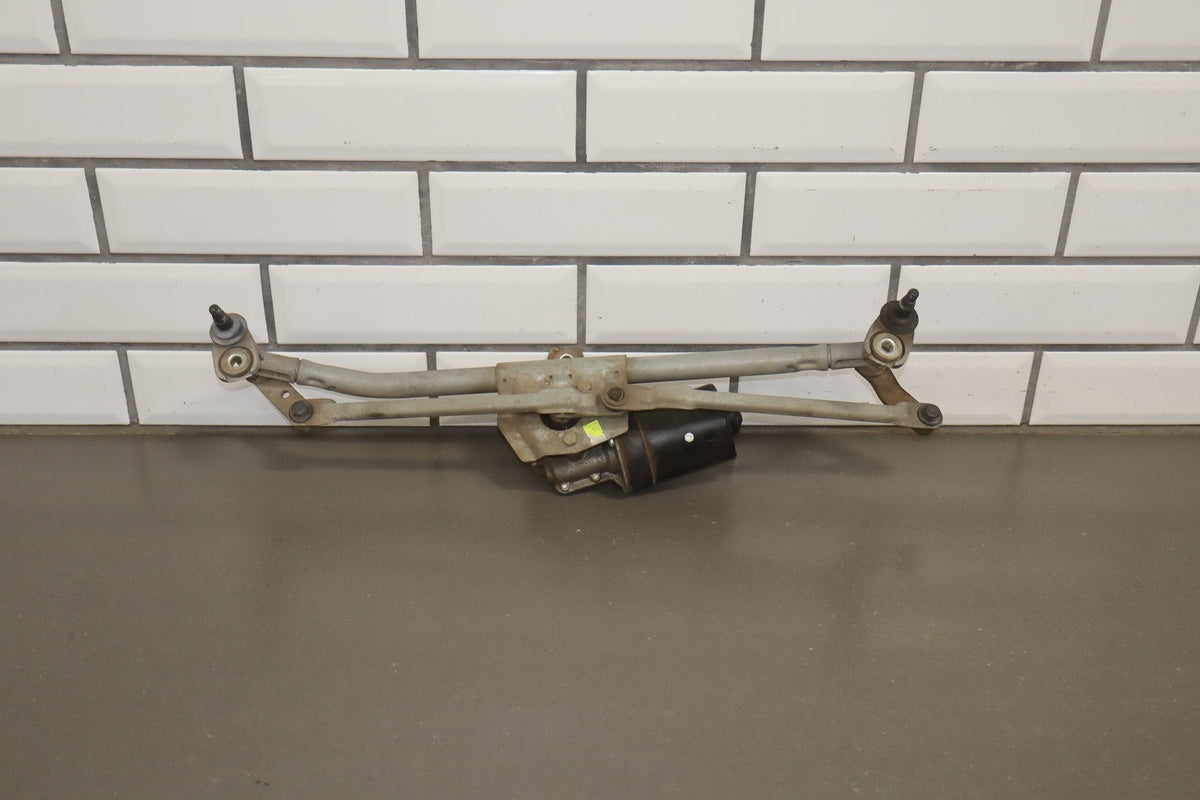 2003-2010 Volkswagen Beetle Front Wiper Motor OEM