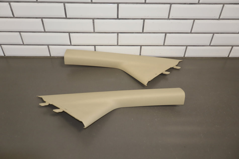 2003-2010 Volkswagen Beetle Pair A Pillar Trim Black LN