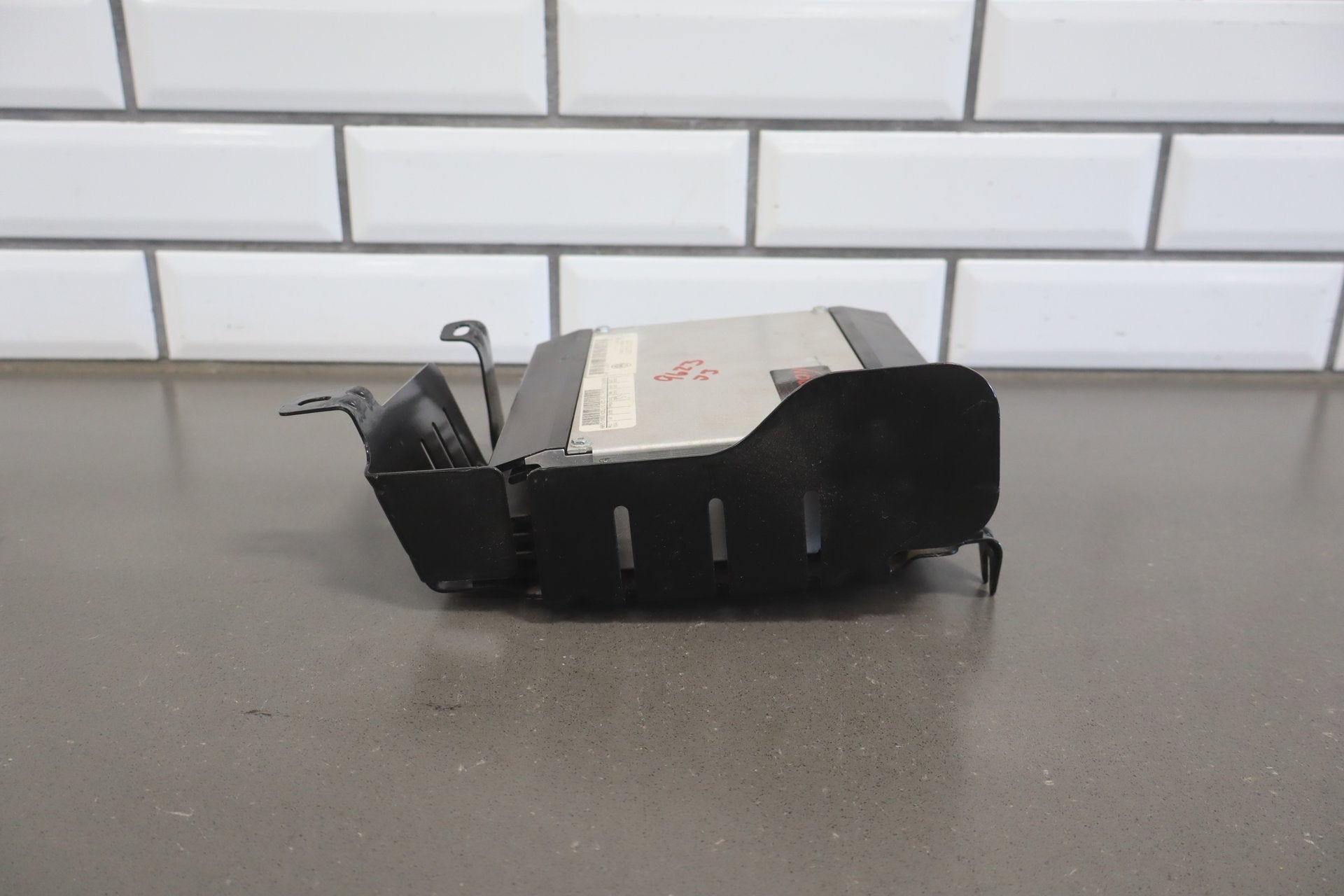 2003-2010 Volkswagen Beetle Radio Amplifier OEM Monsoon
