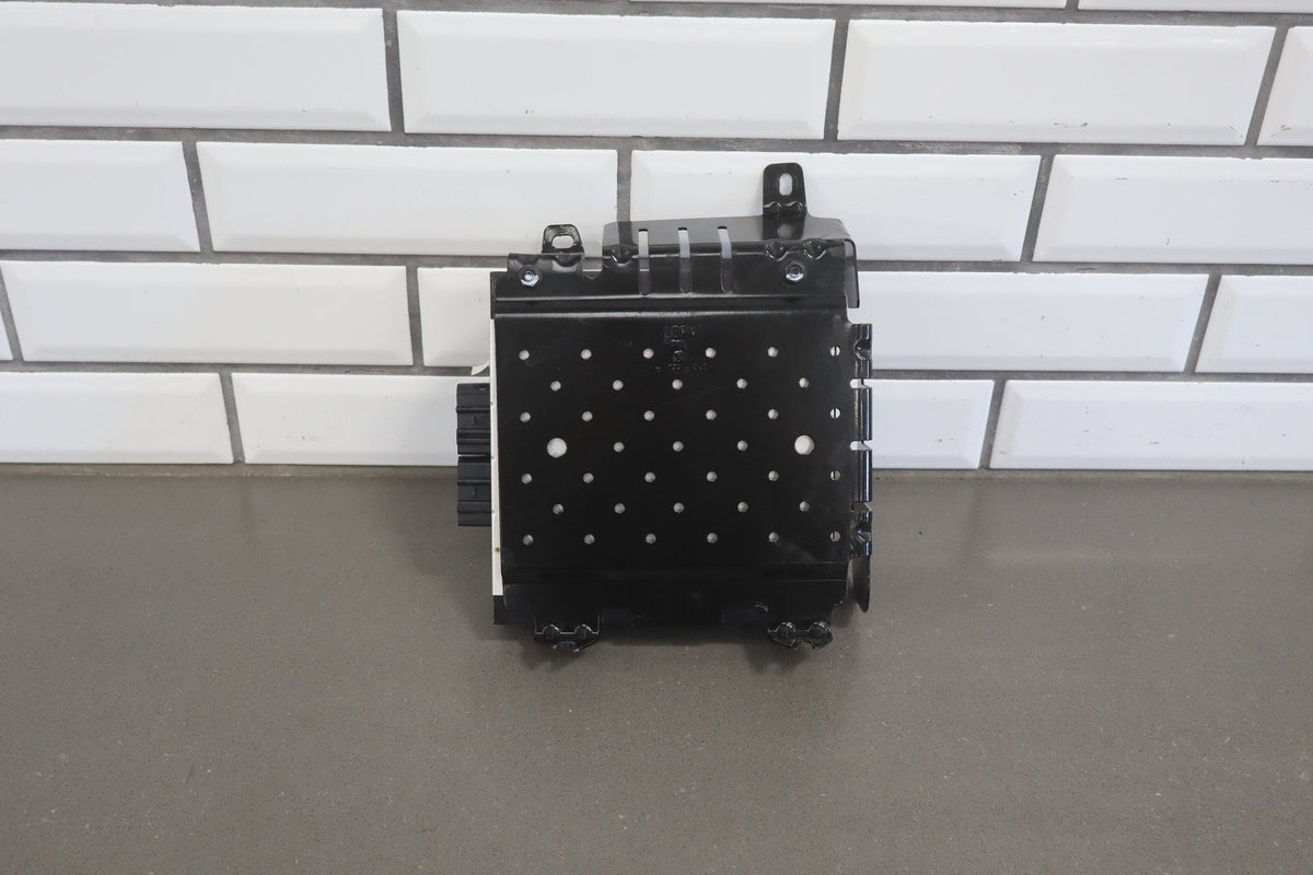 2003-2010 Volkswagen Beetle Radio Amplifier OEM Monsoon