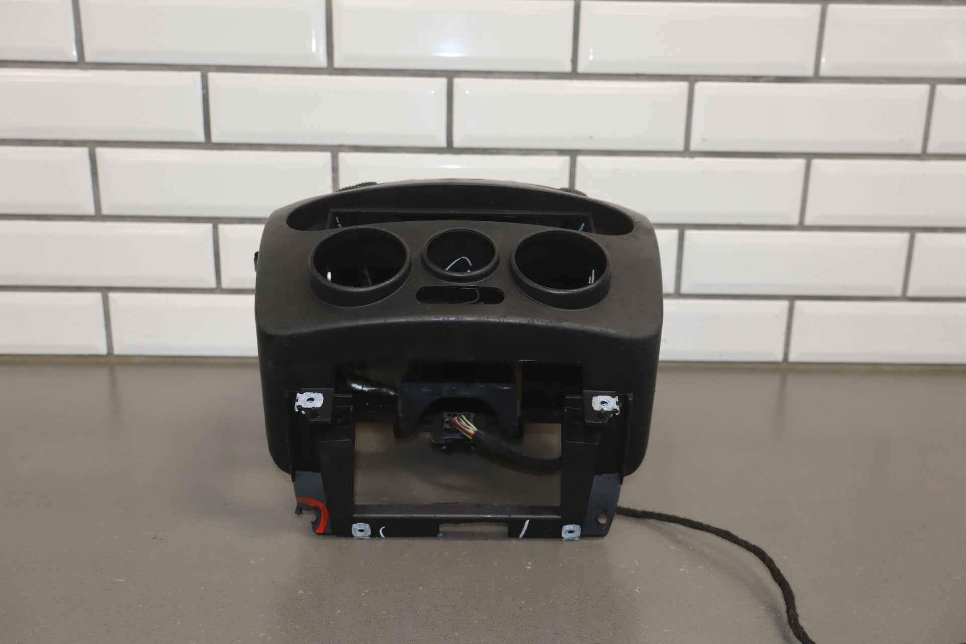 2003-2010 Volkswagen Beetle Radio Bezel OEM