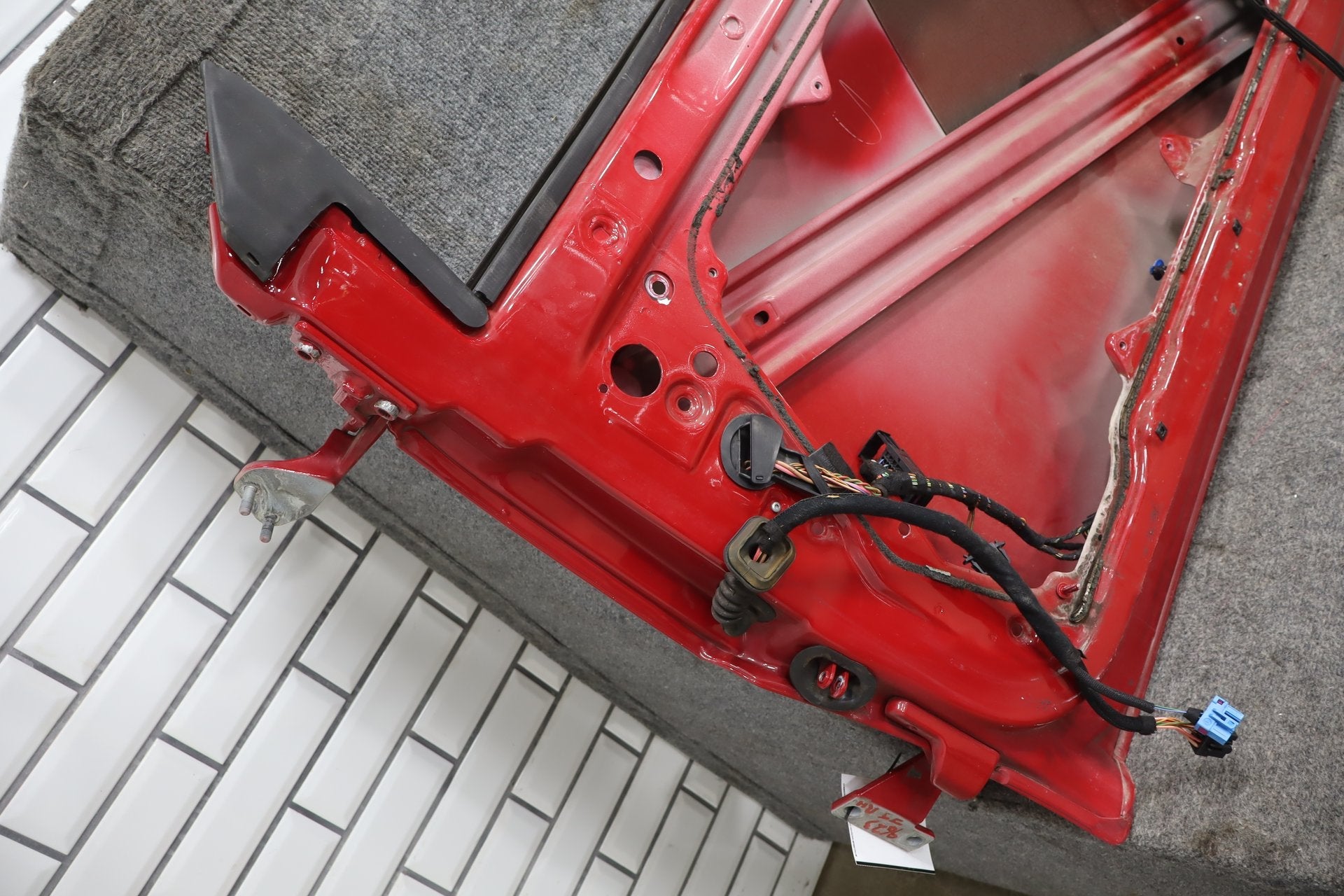 2003-2010 Volkswagen Beetle- Right Front Door