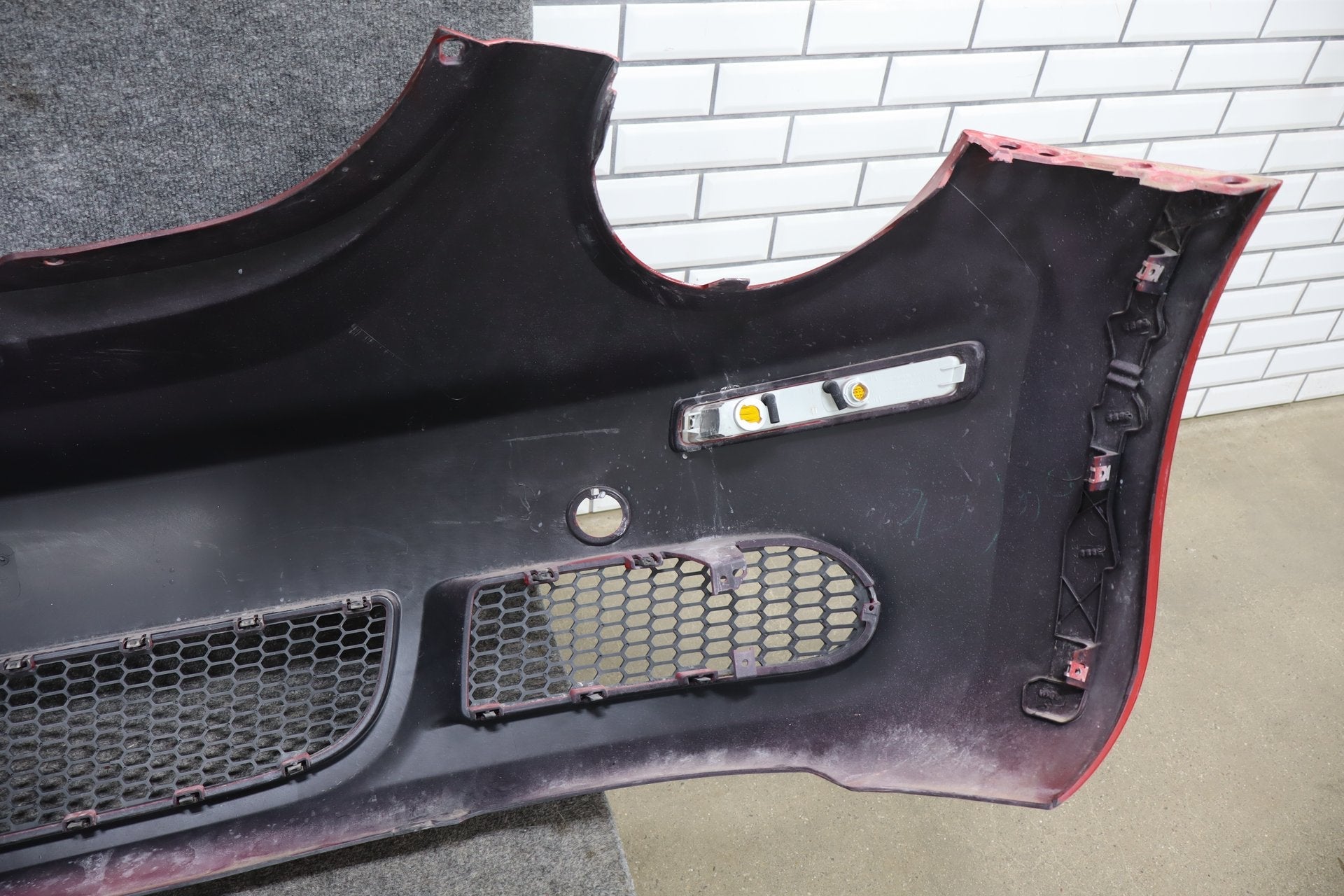 2003-2010 Volkswagen Beetle SE Front Bumper 4YSL