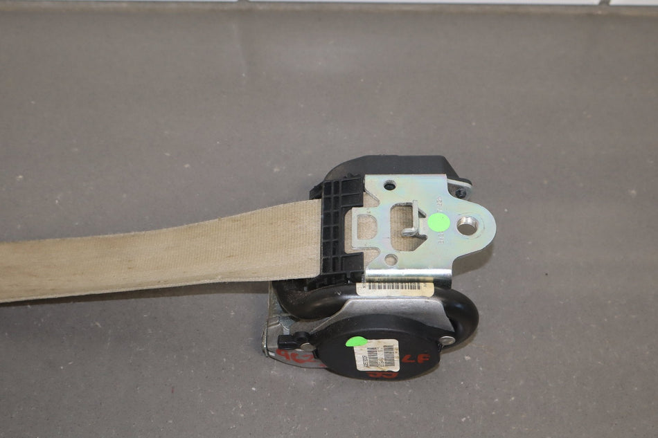2003-2010 Volkswagen Beetle SE Left Front Seat Belt Black LN