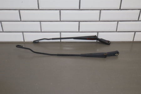 2003-2010 Volkswagen Beetle SE Wiper Arm Pair