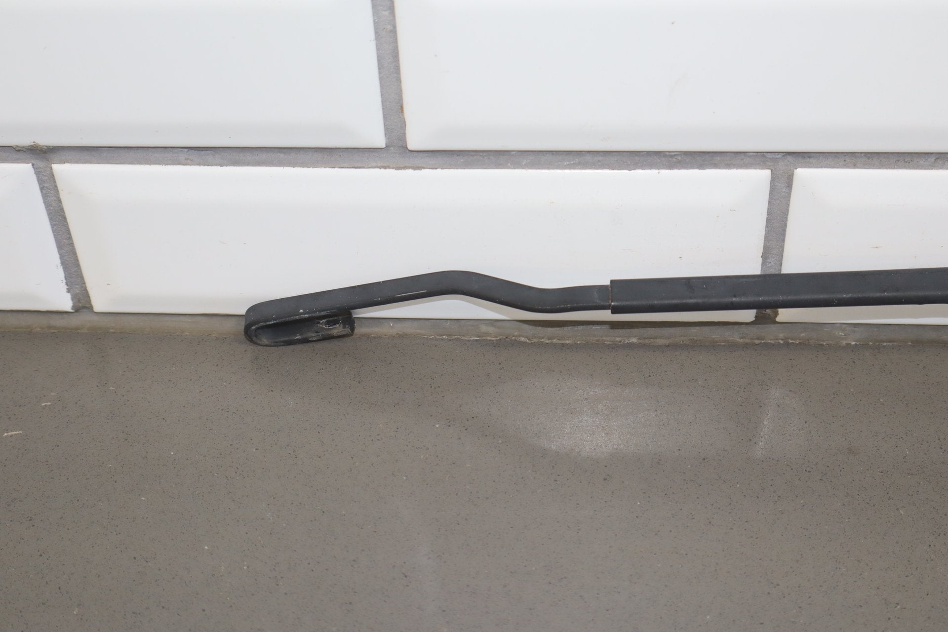 2003-2010 Volkswagen Beetle SE Wiper Arm Pair