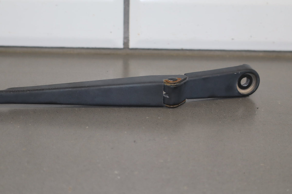 2003-2010 Volkswagen Beetle SE Wiper Arm Pair
