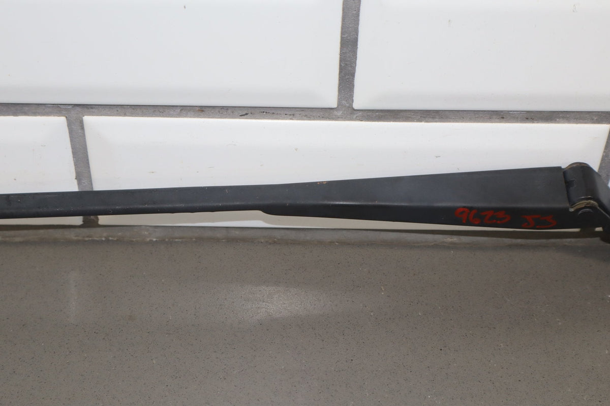 2003-2010 Volkswagen Beetle SE Wiper Arm Pair