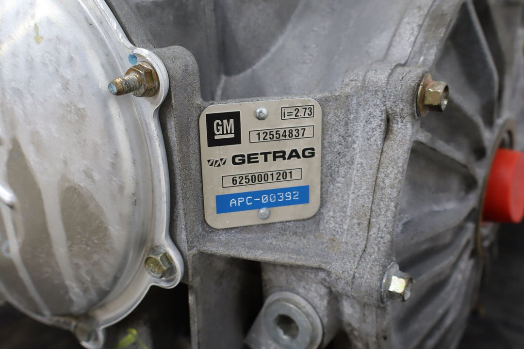 2003 C5 Corvette 4 Spd Automatic Transmission 4L60 & Rear Carrier 2.73 Ratio GU2