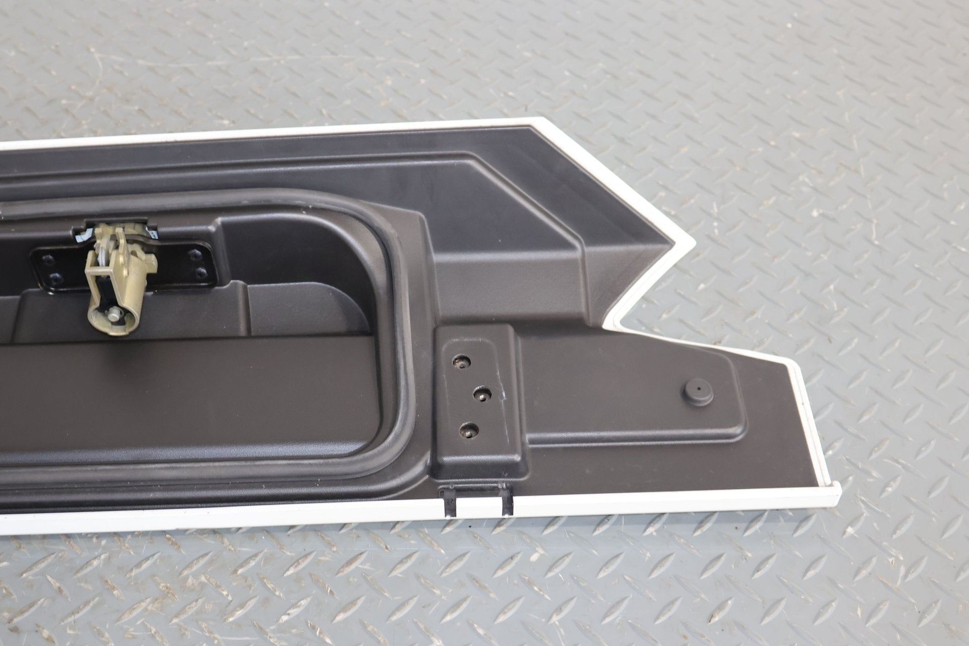 2003 Cadillac Escalade EXT- Trim Panel