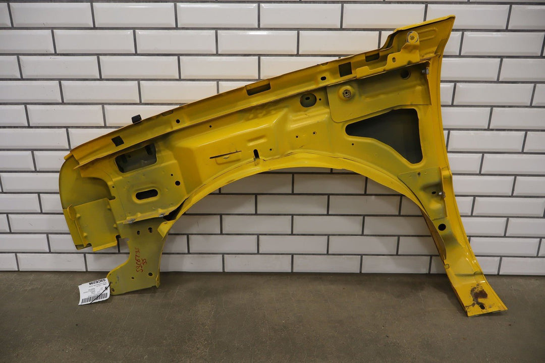 2003 Chevrolet Avalanche Right Fender Yellow 43U