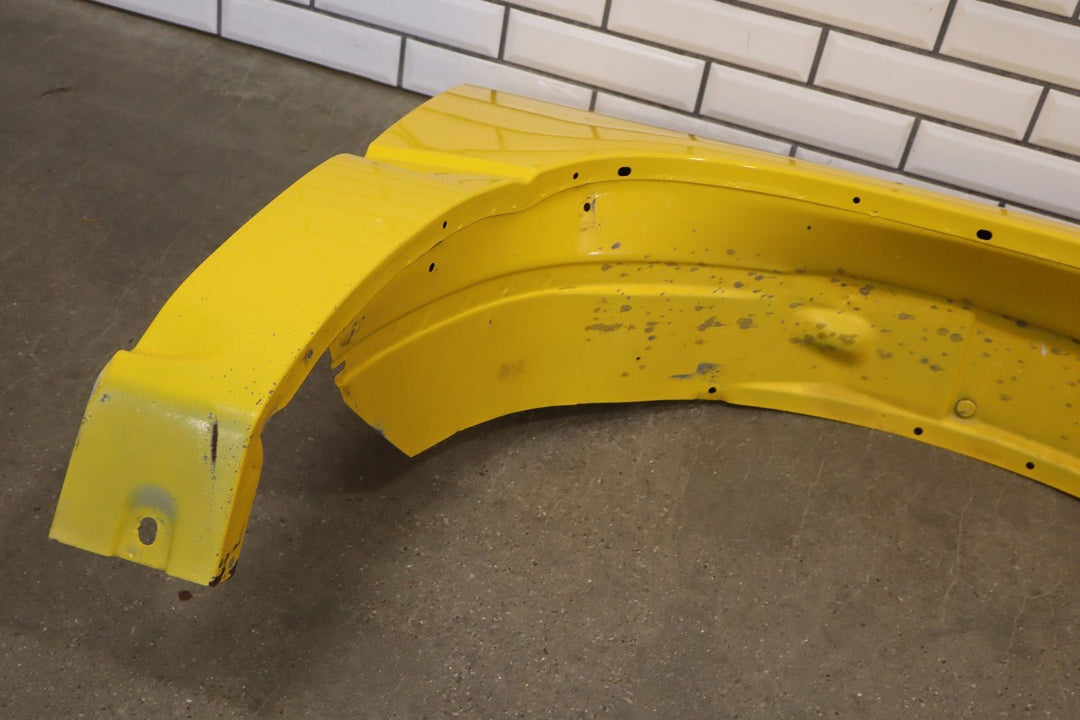 2003 Chevrolet Avalanche Right Fender Yellow 43U