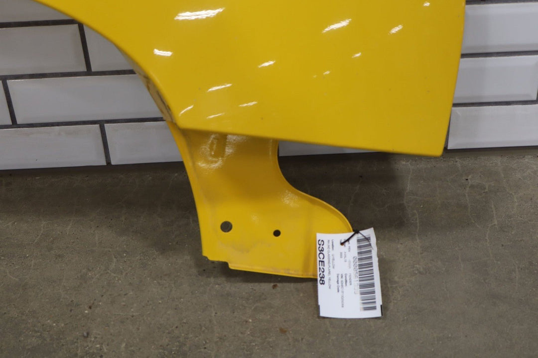 2003 Chevrolet Avalanche Right Fender Yellow 43U