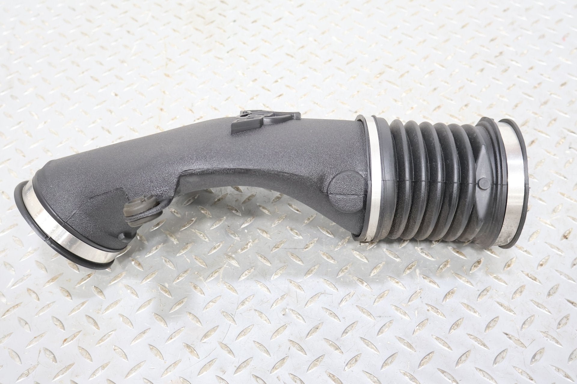 2003 Chevrolet Corvette- Air Cleaner/Box