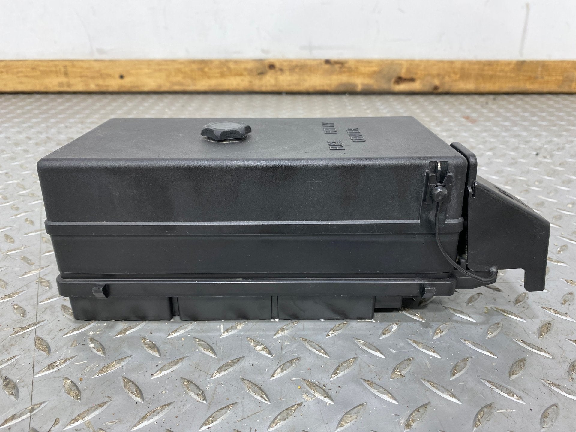 2003 Chevrolet Corvette- Engine Fuse Box