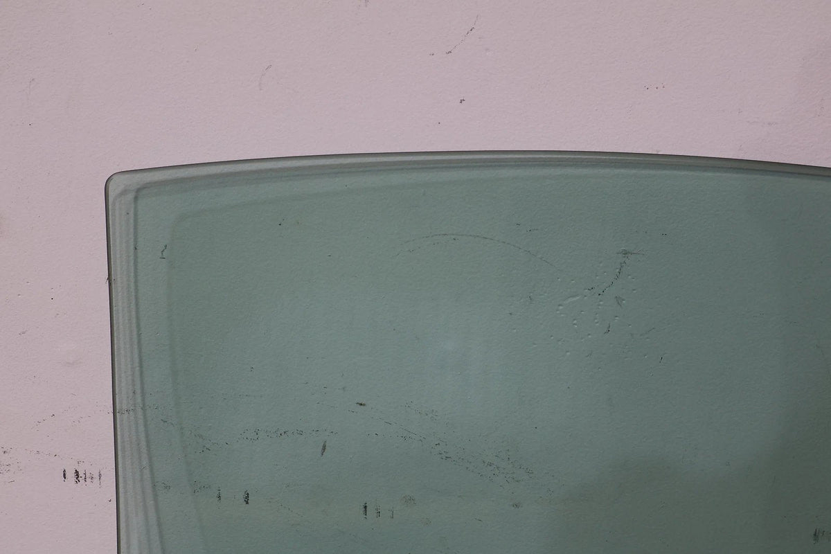 2003 Chevrolet Corvette- FRONT DOOR GLASS/WINDOW