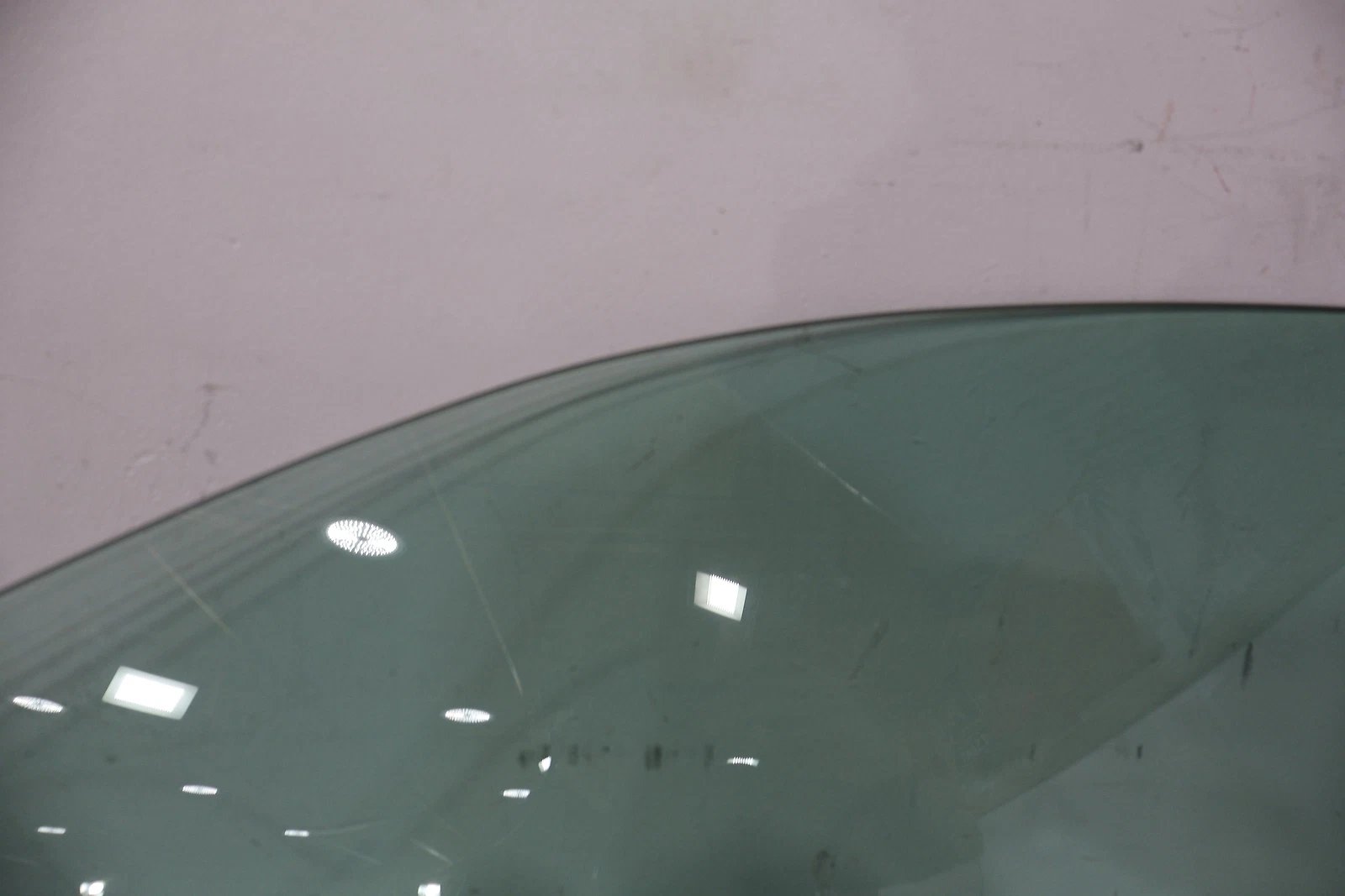 2003 Chevrolet Corvette- FRONT DOOR GLASS/WINDOW