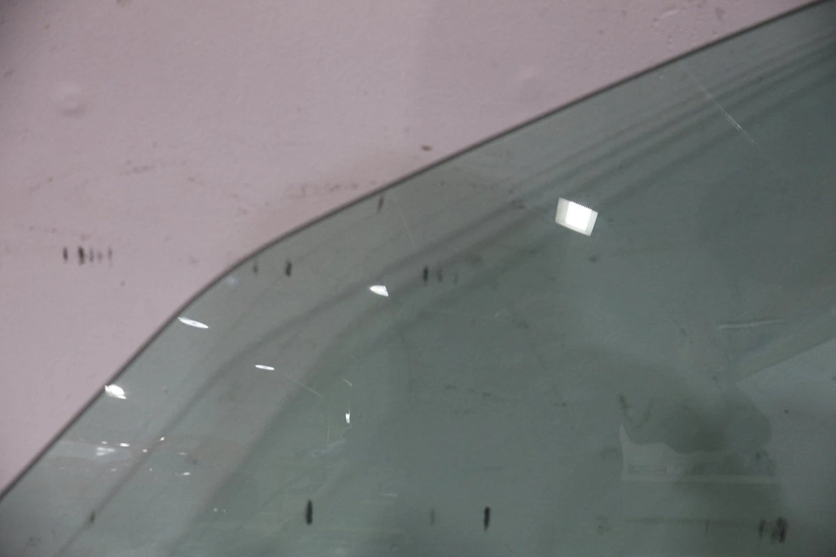 2003 Chevrolet Corvette- FRONT DOOR GLASS/WINDOW