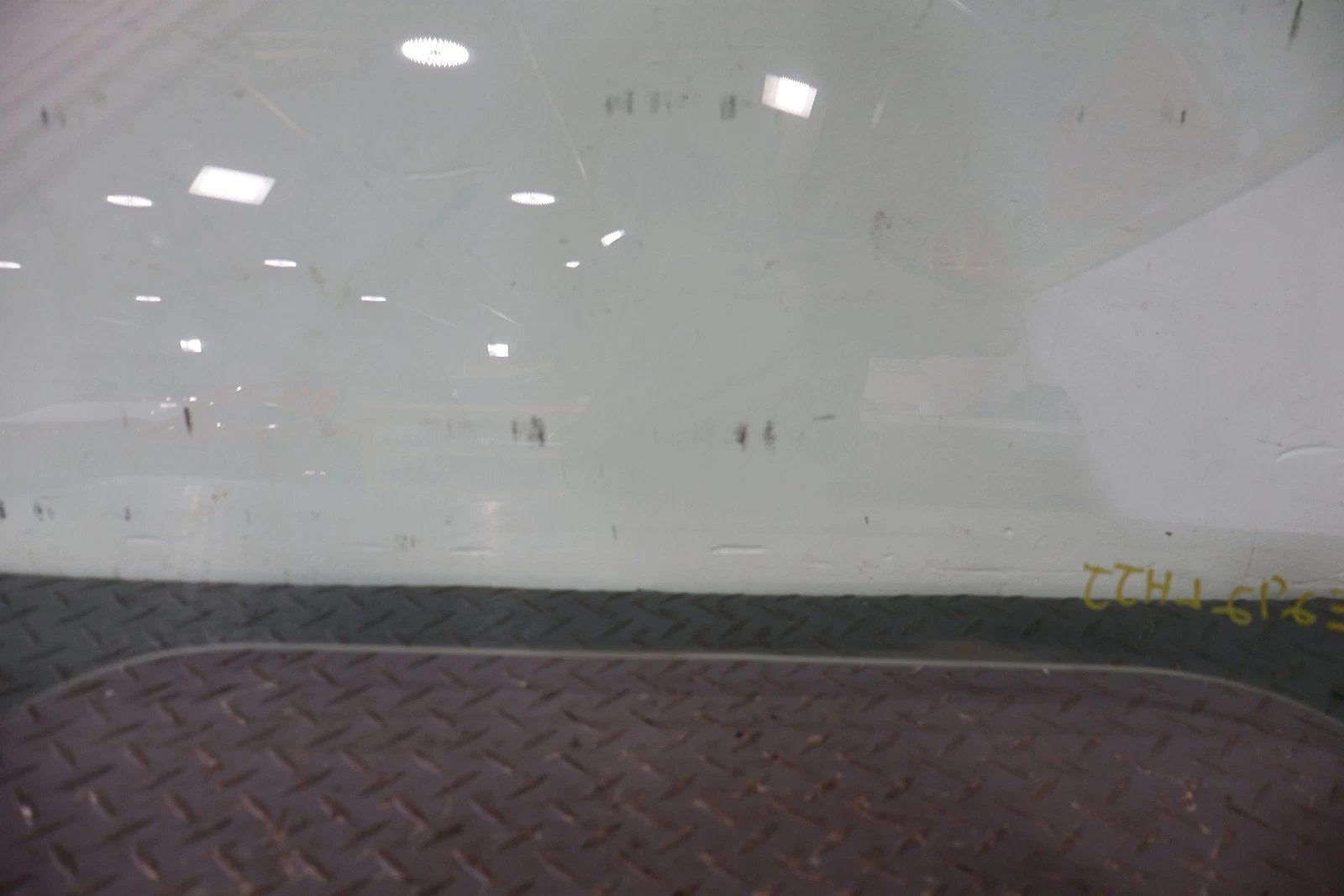 2003 Chevrolet Corvette- FRONT DOOR GLASS/WINDOW