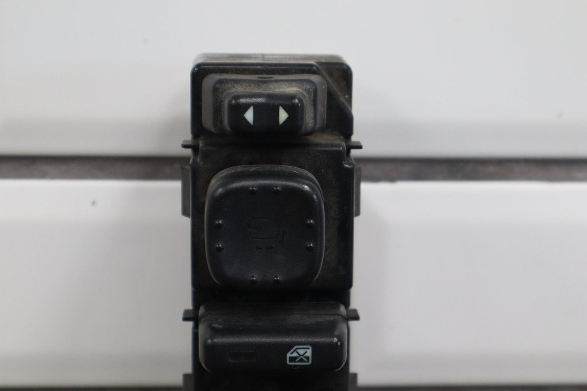2003 Chevrolet Silverado 2500 Crew Cab Left Front Window Switch OEM