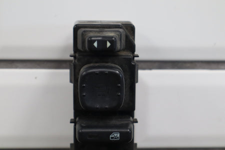2003 Chevrolet Silverado 2500 Crew Cab Left Front Window Switch OEM