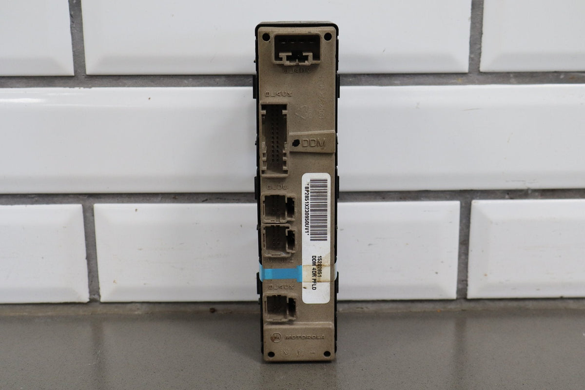 2003 Chevrolet Silverado 2500 Crew Cab Left Front Window Switch OEM