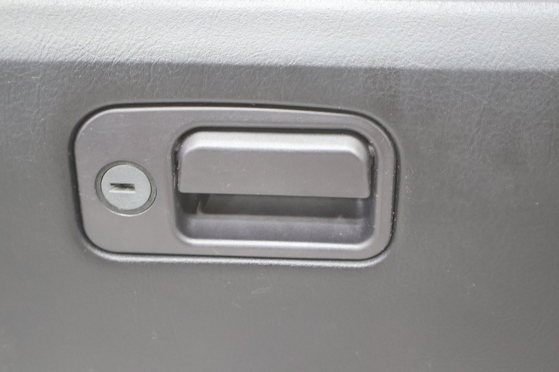 2003 Ford Thunderbird- Glove Box