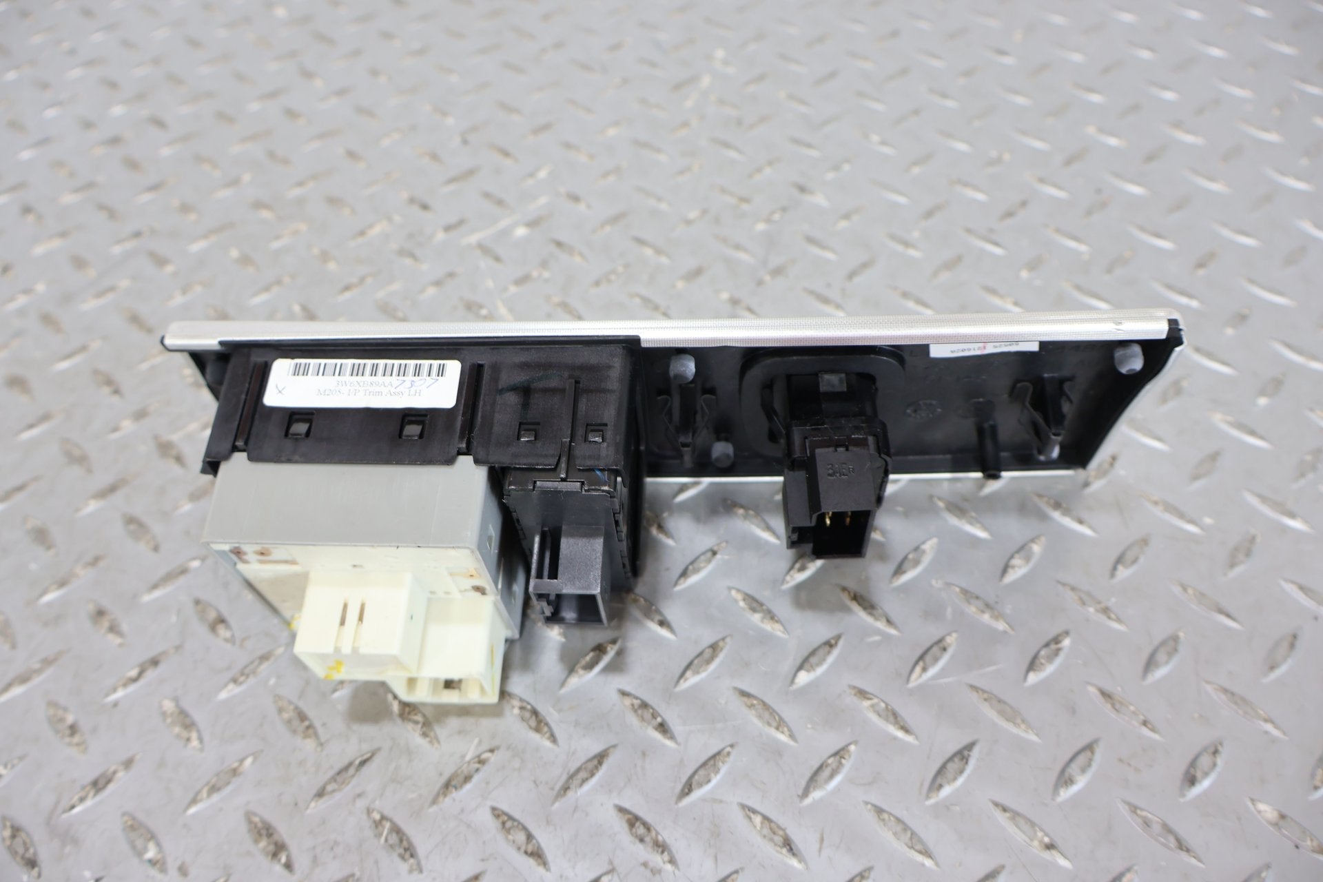 2003 Ford Thunderbird- Headlight Switch