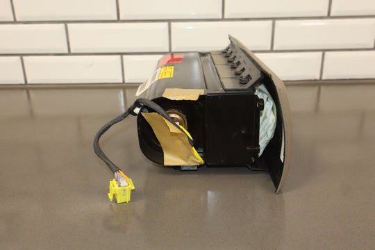 2003 GMC Sierra 1500 Passenger Right Dash Air Bag (Neutral 522)