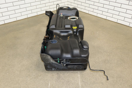 2003 Hummer H2 32 Gallon Fuel Tank 15203679 W/ Skid Plate - No Fuel Pump