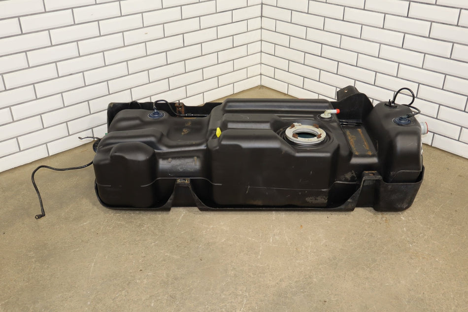 2003 Hummer H2 32 Gallon Fuel Tank 15203679 W/ Skid Plate - No Fuel Pump