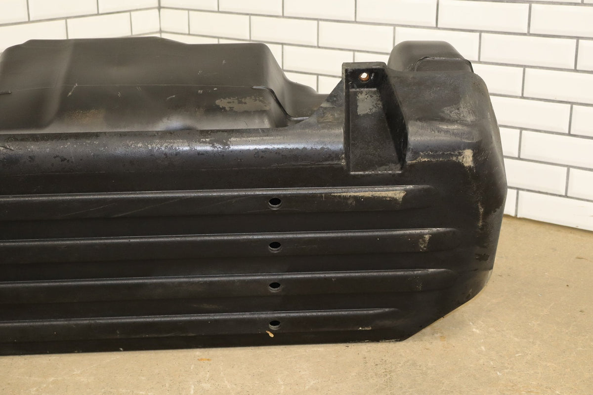 2003 Hummer H2 32 Gallon Fuel Tank 15203679 W/ Skid Plate - No Fuel Pump