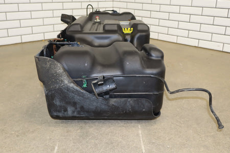 2003 Hummer H2 32 Gallon Fuel Tank 15203679 W/ Skid Plate - No Fuel Pump