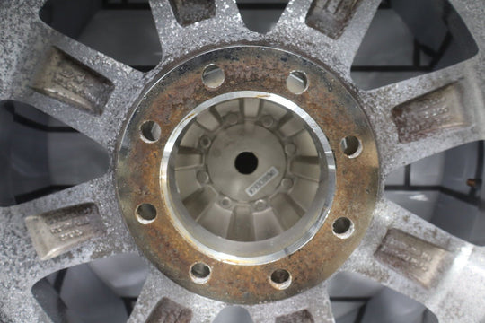 2003 Hummer H2 Aftermarket 20x12 Chrome Moto Metal MO962 Wheel Set