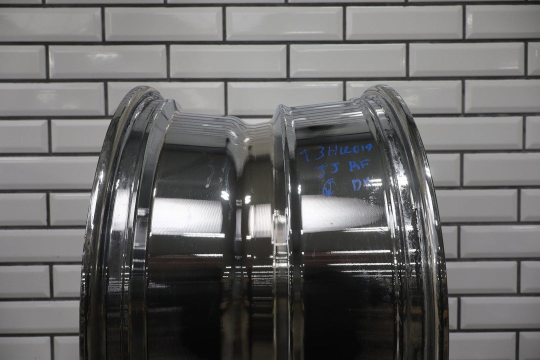 2003 Hummer H2 Aftermarket 20x12 Chrome Moto Metal MO962 Wheel Set