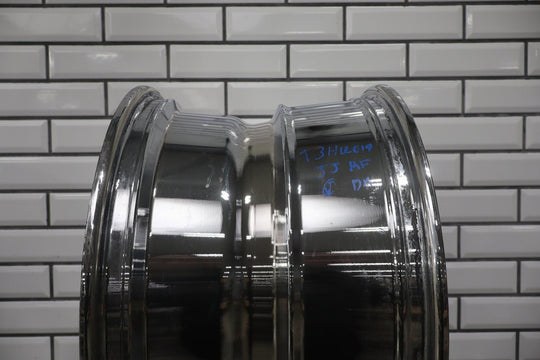 2003 Hummer H2 Aftermarket 20x12 Chrome Moto Metal MO962 Wheel Set