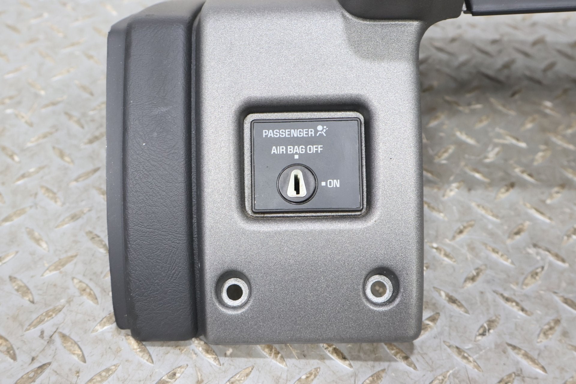 2003 Hummer H2- Dash Vent