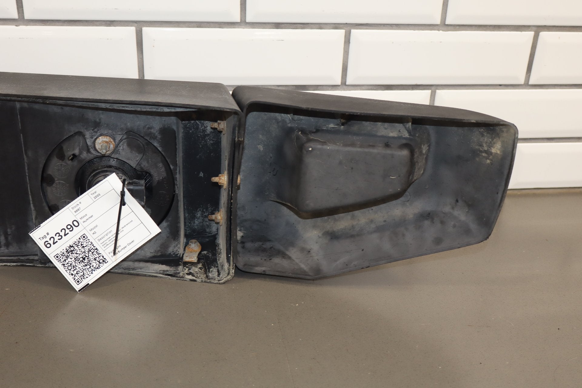 2003 Hummer H2 Front Bumper Cover OEM