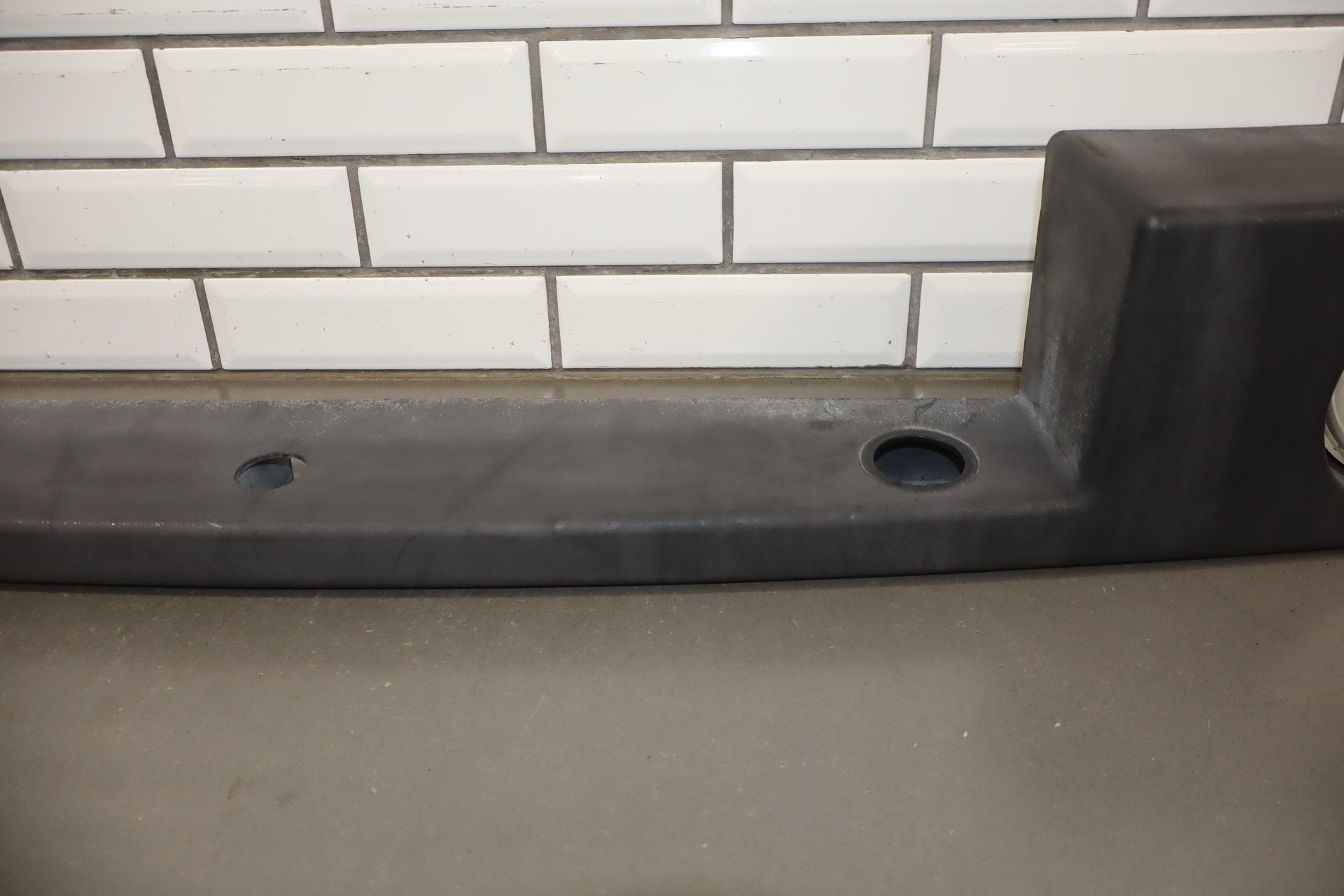 2003 Hummer H2 Front Bumper Cover OEM