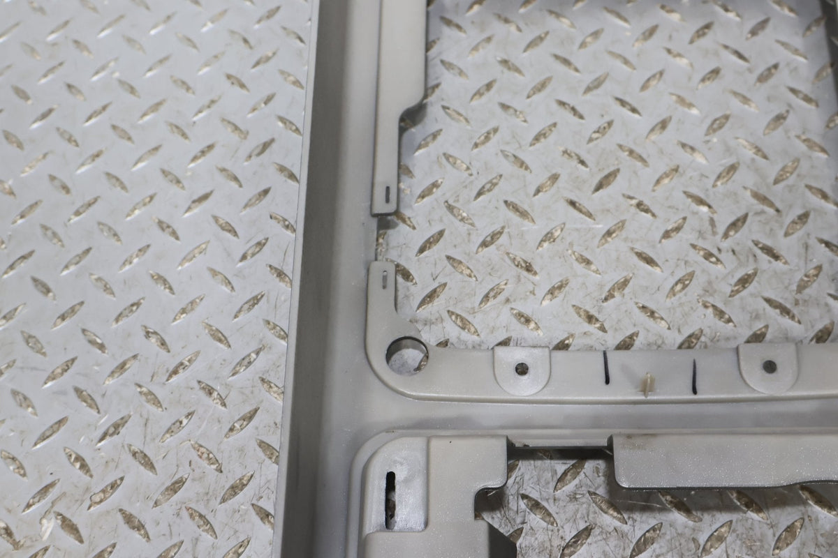 2003 Hummer H2- Front Console