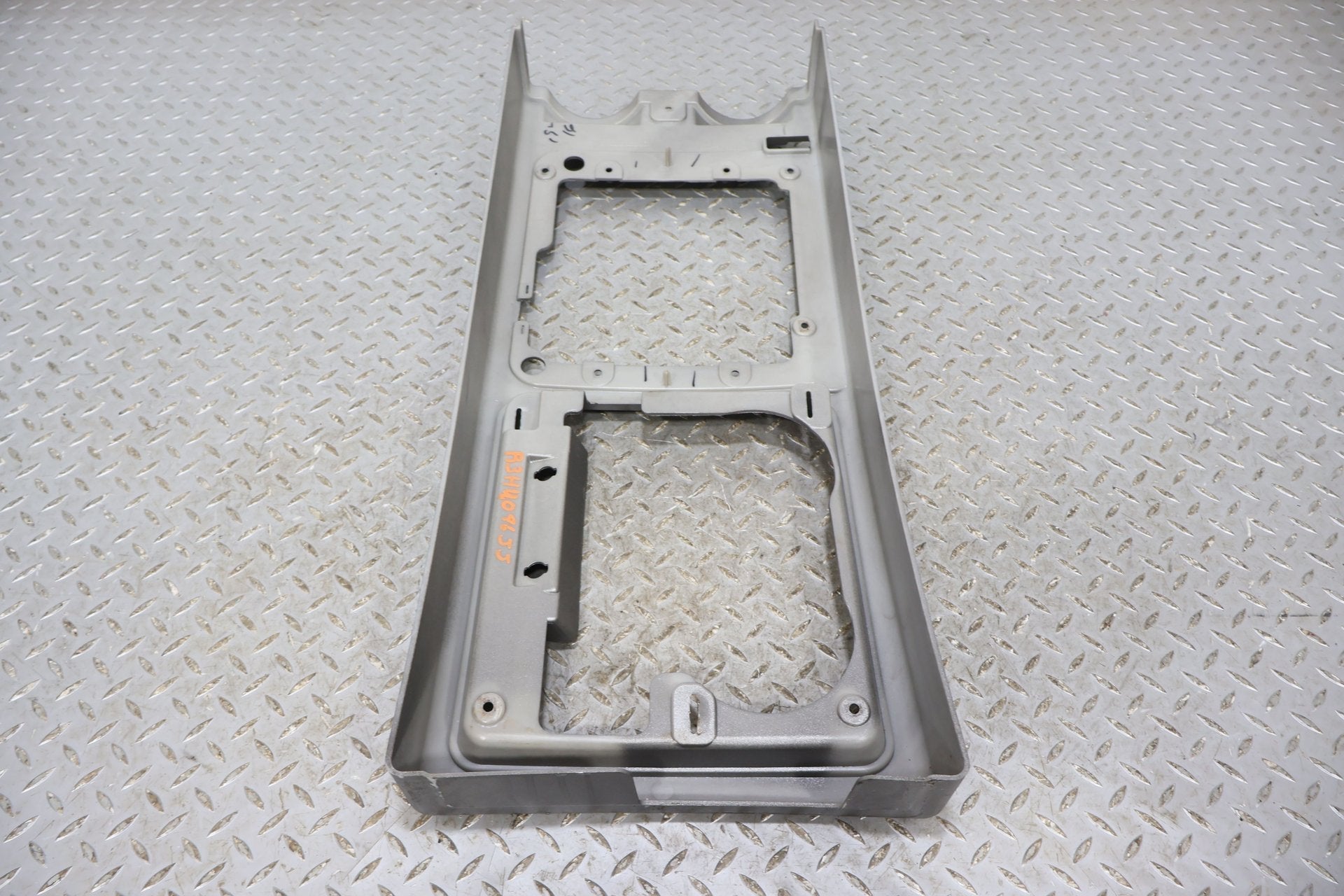 2003 Hummer H2- Front Console