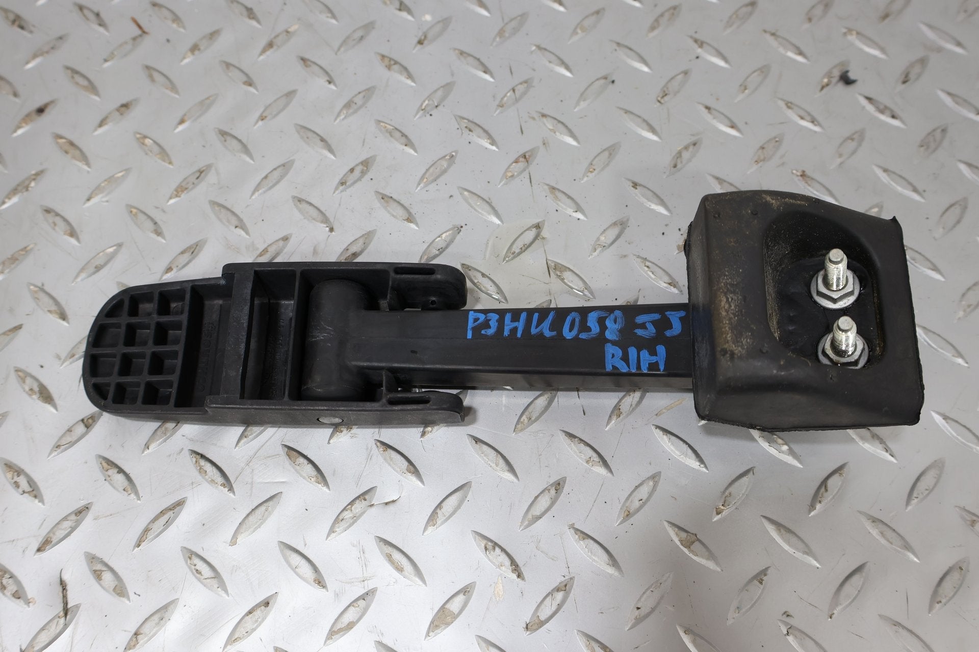 2003 Hummer H2- Hood Latch