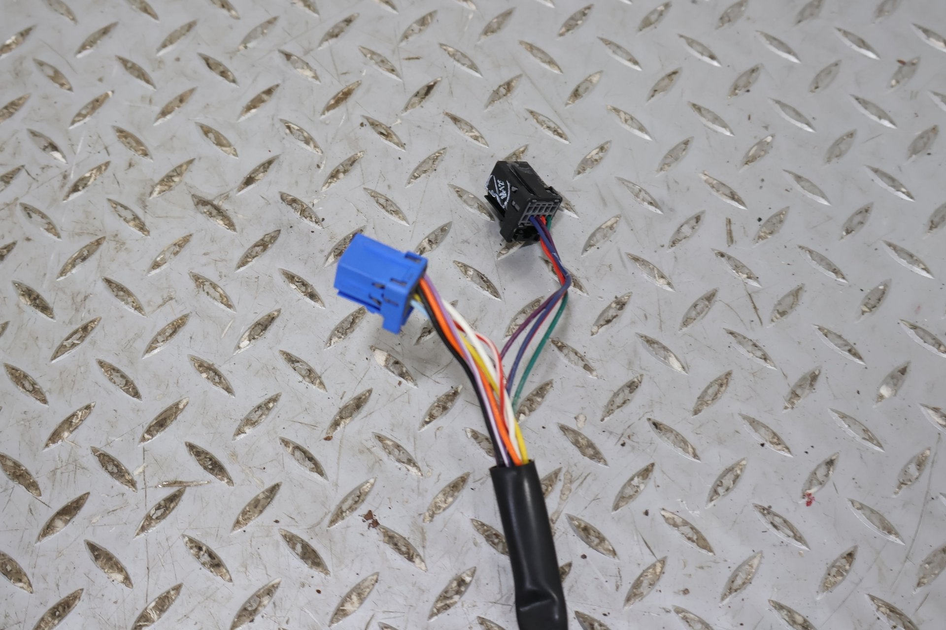 2003 Hummer H2- Right Door Mirror
