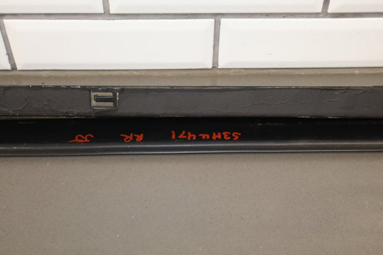 2003 Hummer H2 Right Rear Roof Molding OEM *Cracked Tabs*