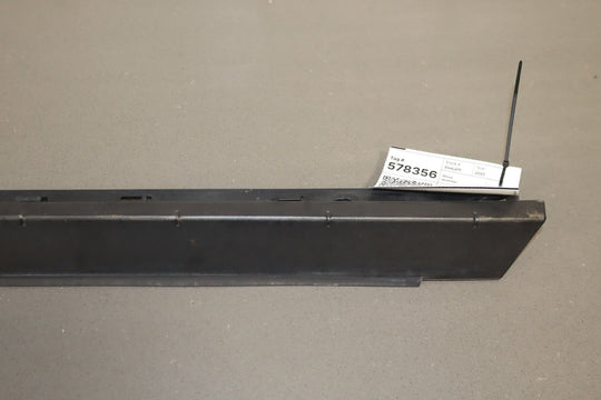 2003 Hummer H2 Right Rear Roof Molding OEM *Cracked Tabs*