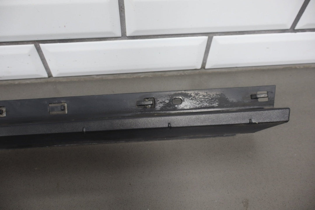 2003 Hummer H2 Right Rear Roof Molding W/Red Light OEM