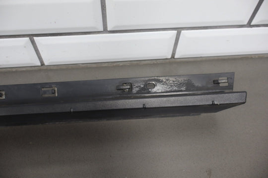 2003 Hummer H2 Right Rear Roof Molding W/Red Light OEM