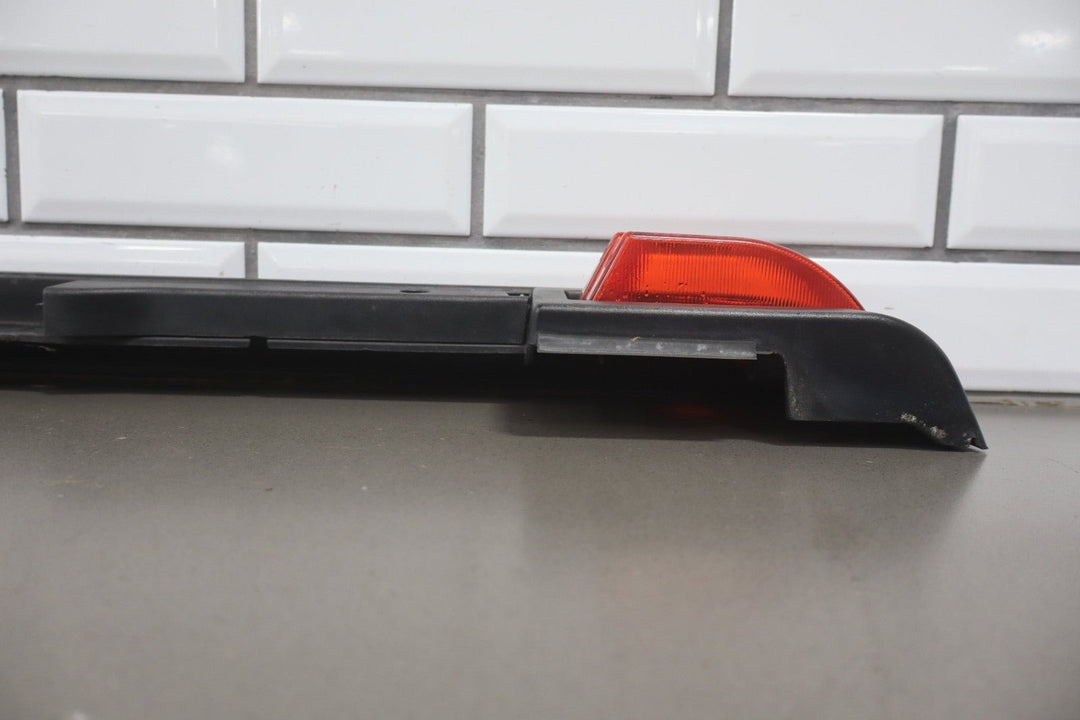 2003 Hummer H2 Right Rear Roof Molding W/Red Light OEM