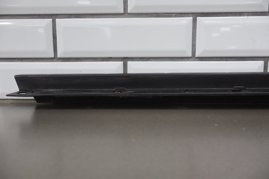 2003 Hummer H2 Right Rear Roof Molding W/Red Light OEM